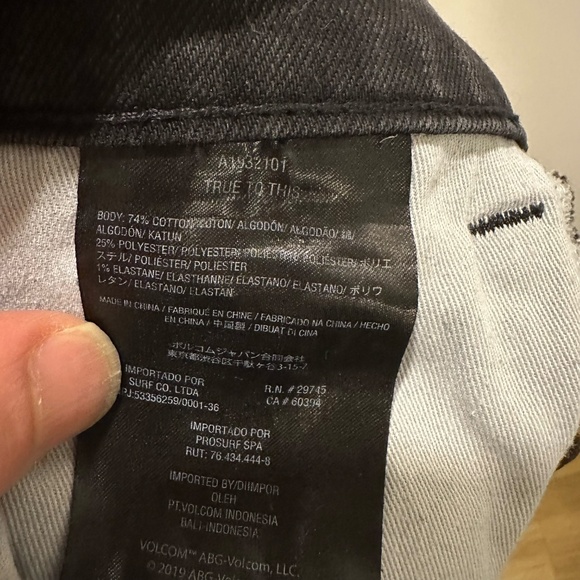 Volcom 2 x Vorta Slim Tapered - Picture 4 of 4